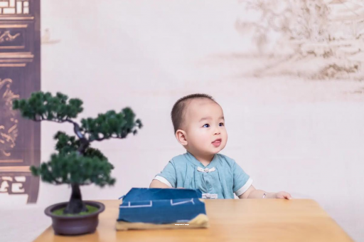项城宝宝喊肚子疼怎么回事